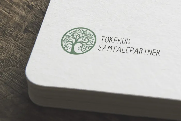 Notatbok med preget logo for Tokerud